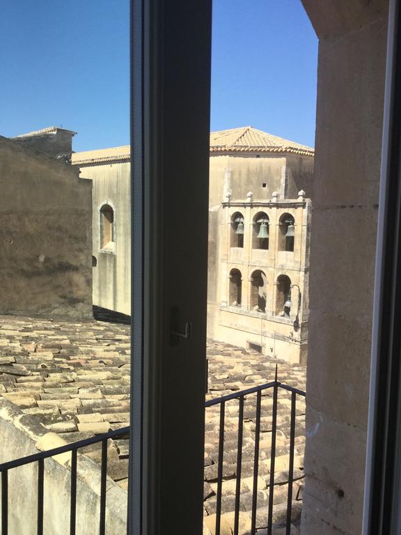 Kalote' On The Roof Apartments Noto Bagian luar foto