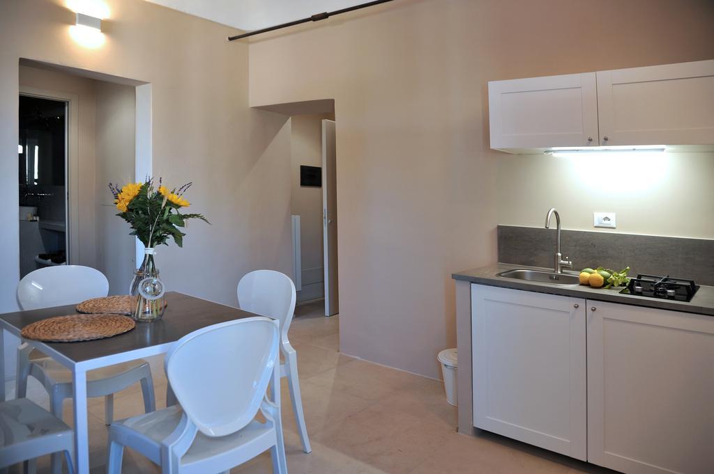 Kalote' On The Roof Apartments Noto Bagian luar foto